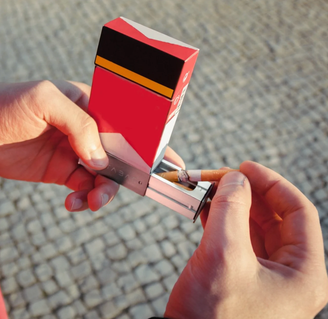 Cendrier de poche pratique